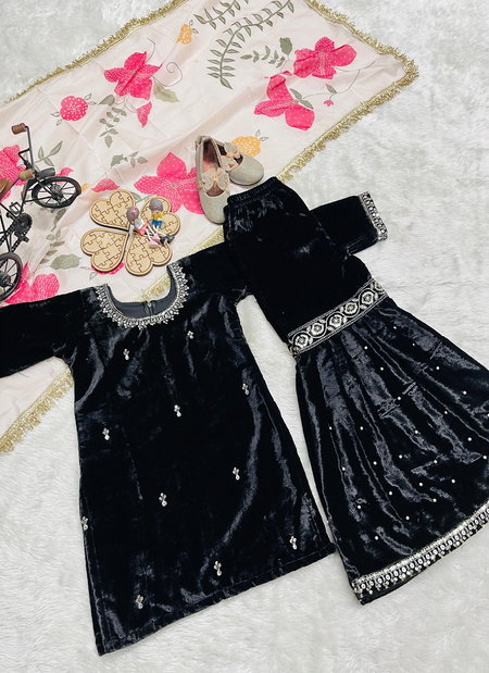 Oc 232 Viscose Velvet Embroidery Work Top With Sharara Dupatta Wholesale In India